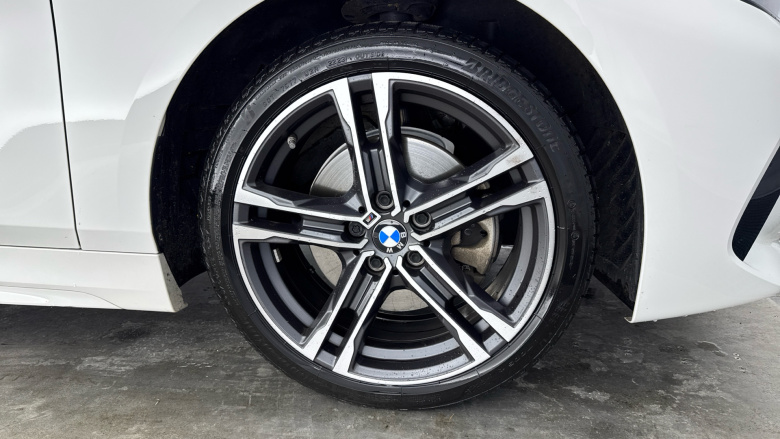 BMW 1 Series 118i M Sport 5dr Step Auto Petrol Hatchback